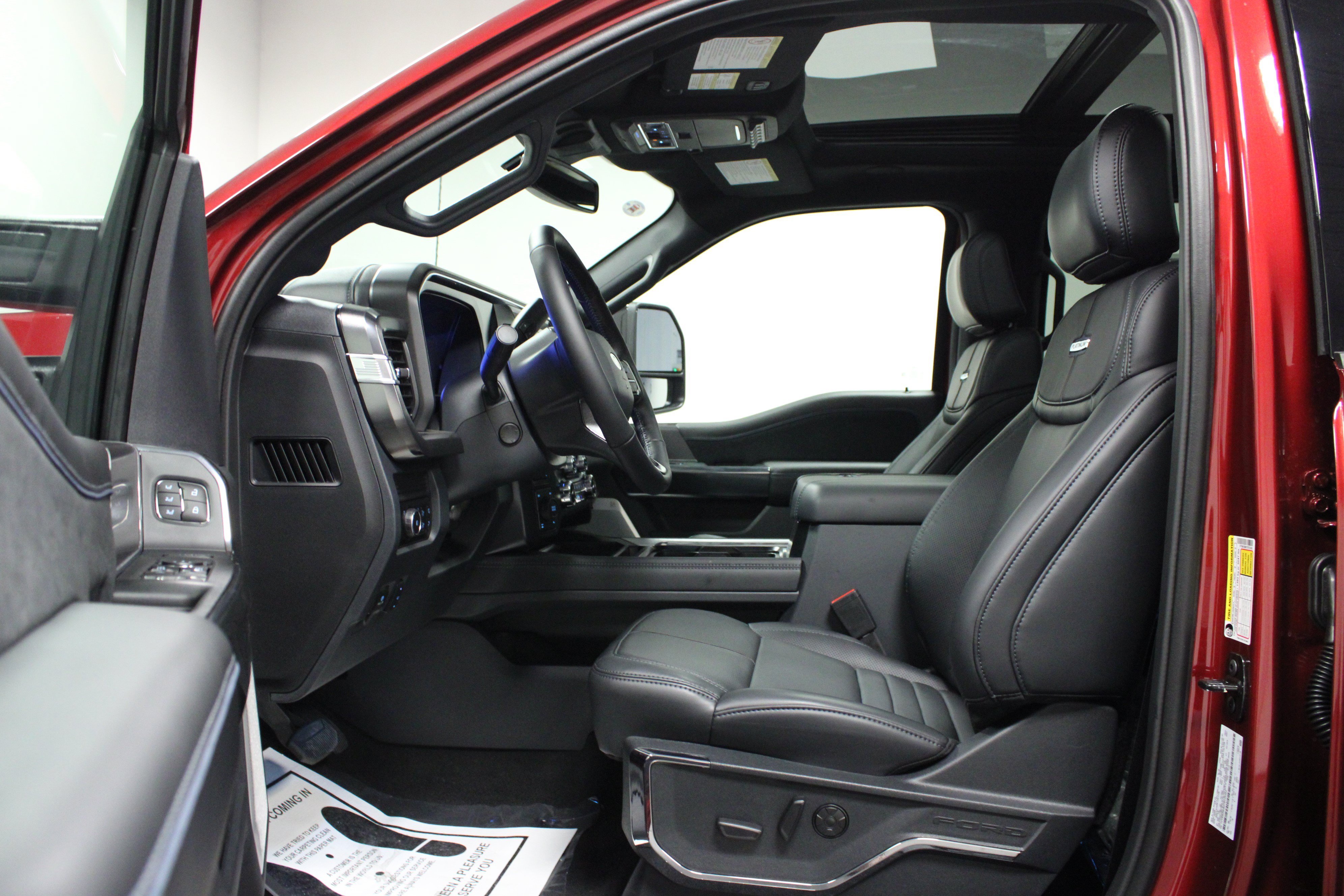 New 2026 Ruby Red Metallic Tinted Clearcoat Ford Platinum image 12