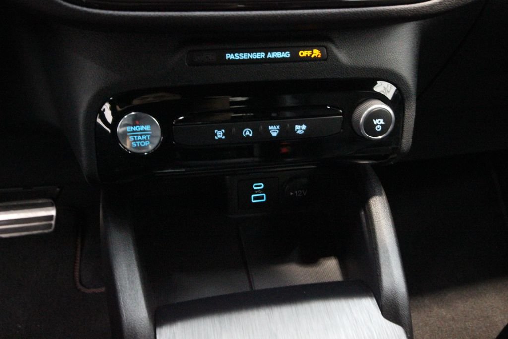 Used 2023 Black Ford ST-Line image 22