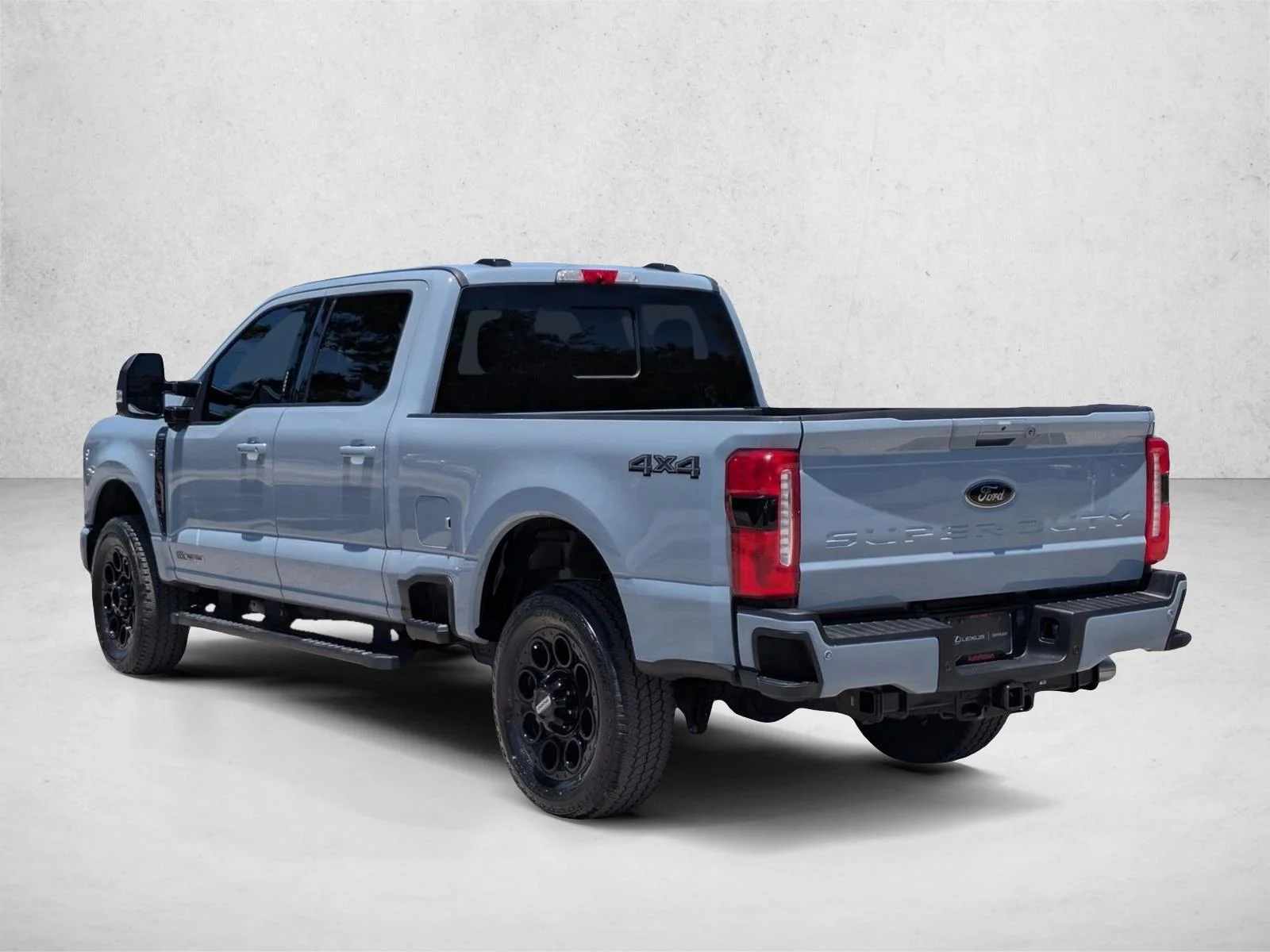 Used 2024 Glacier Gray Metallic Tri-Coat Ford LARIAT image 7