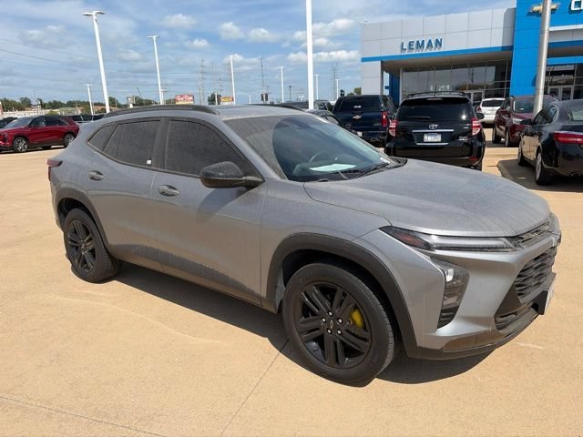 Used 2024 Sterling Gray Metallic Chevrolet ACTIV image 10