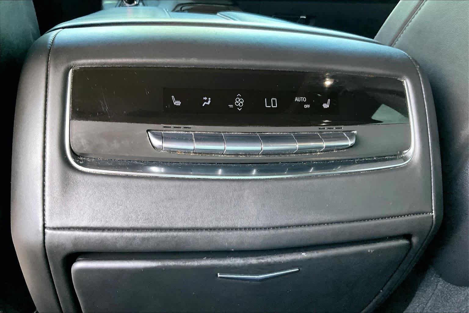 Used 2021 Black Raven Cadillac Sport Platinum image 32