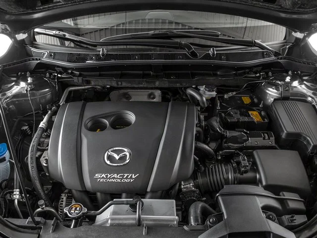 Used 2016 Deep Crystal Blue Mica Mazda Grand Touring image 16