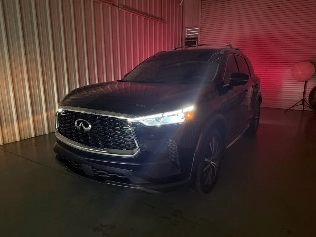Used 2023 Blue INFINITI Sensory image 8