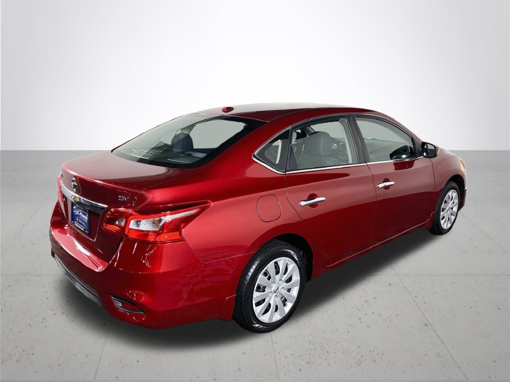 Used 2017 Red Nissan SV image 6