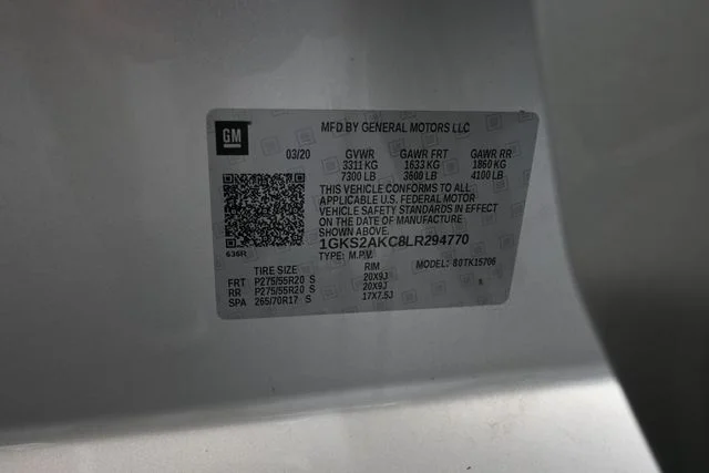 Used 2020 Silver GMC SLE image 48