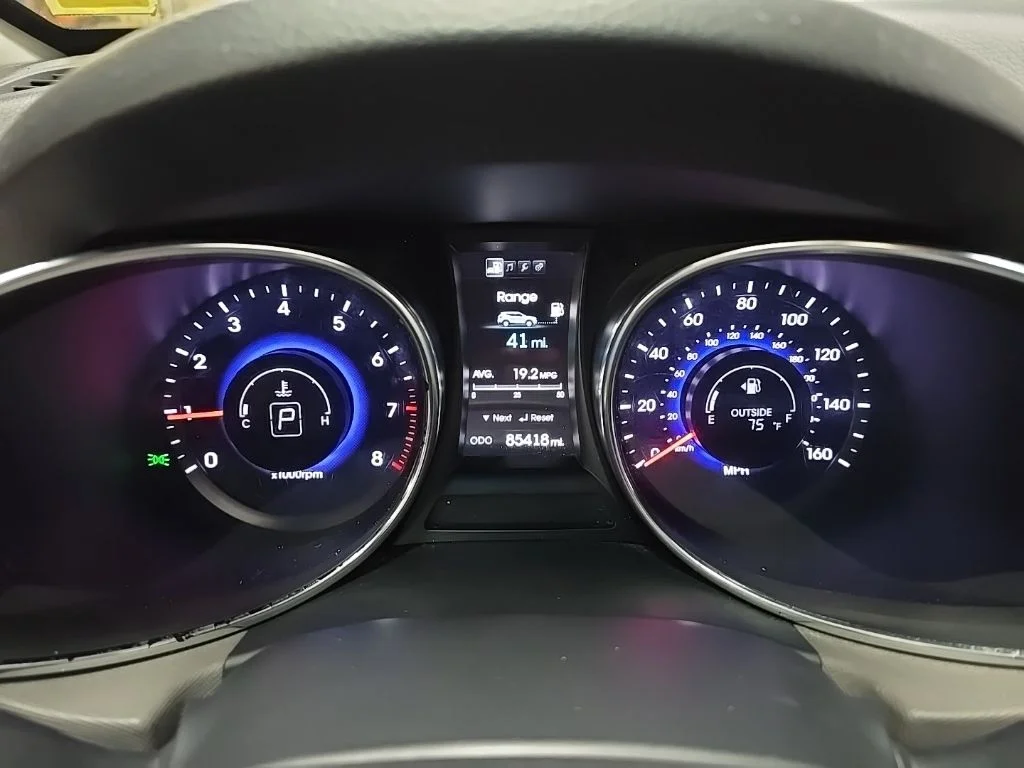 Used 2013 Gray Hyundai 2.0L Turbo image 21