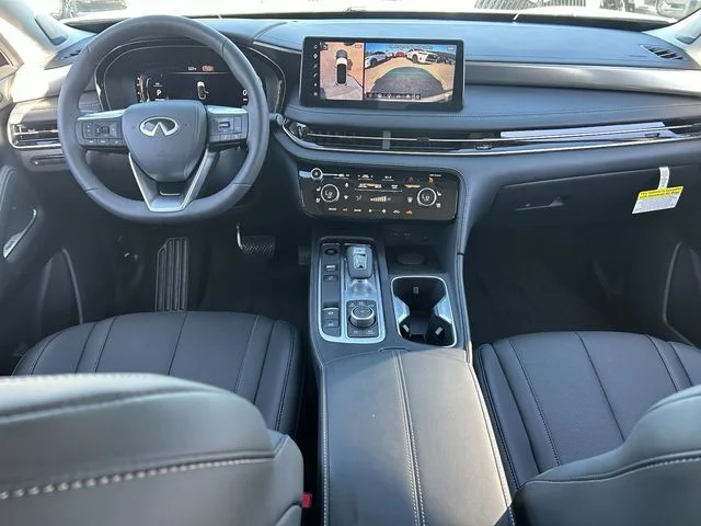 New 2027 RADIANT WHITE INFINITI Luxe FWD image 16