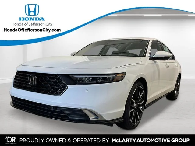 2026 Honda Accord Hybrid Touring's photo