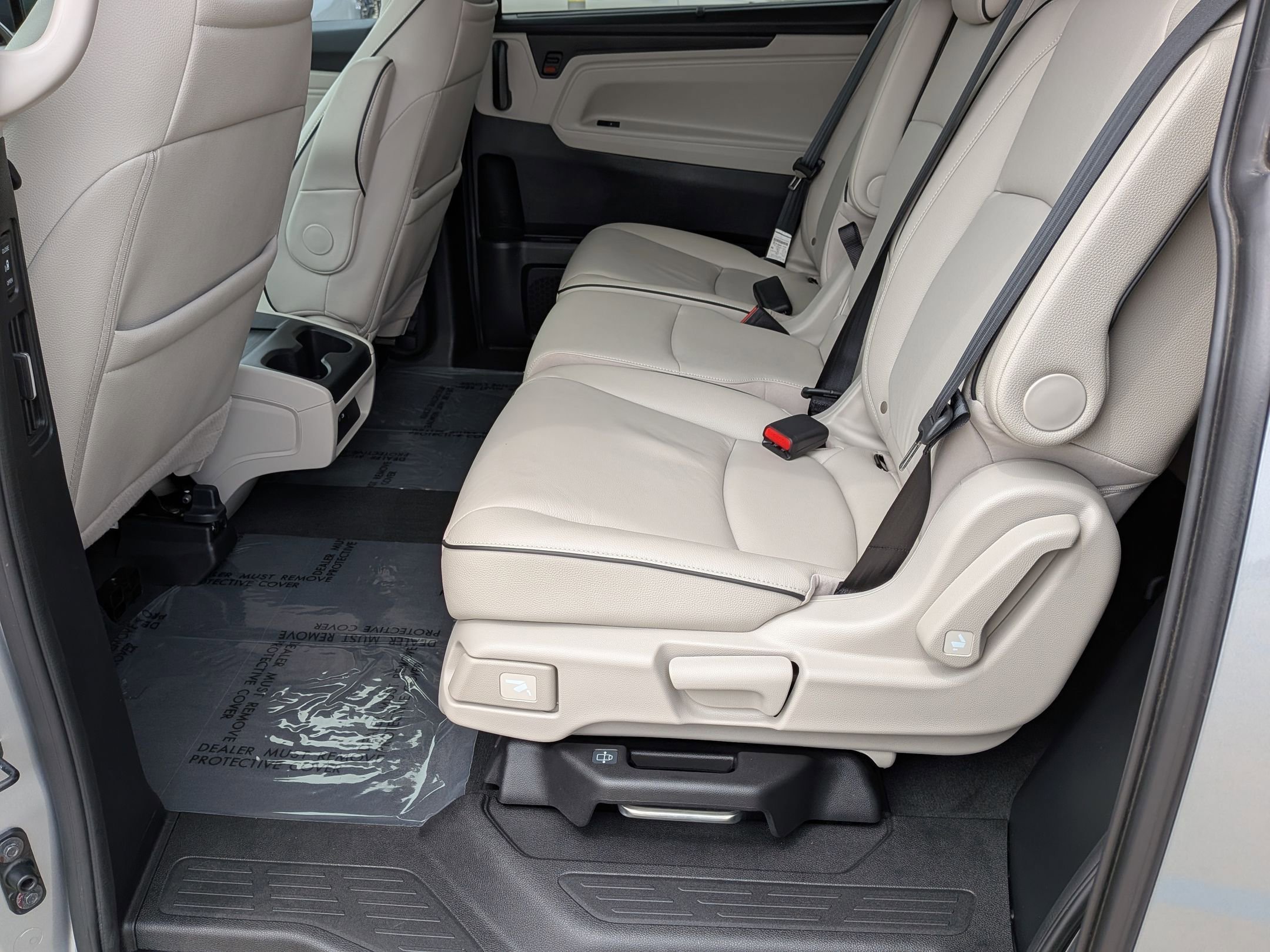2025 Honda Odyssey Touring - Photo 22