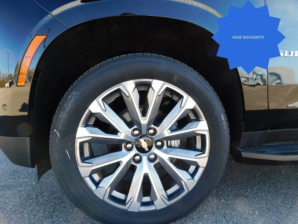 New 2025 Black Chevrolet High Country image 10