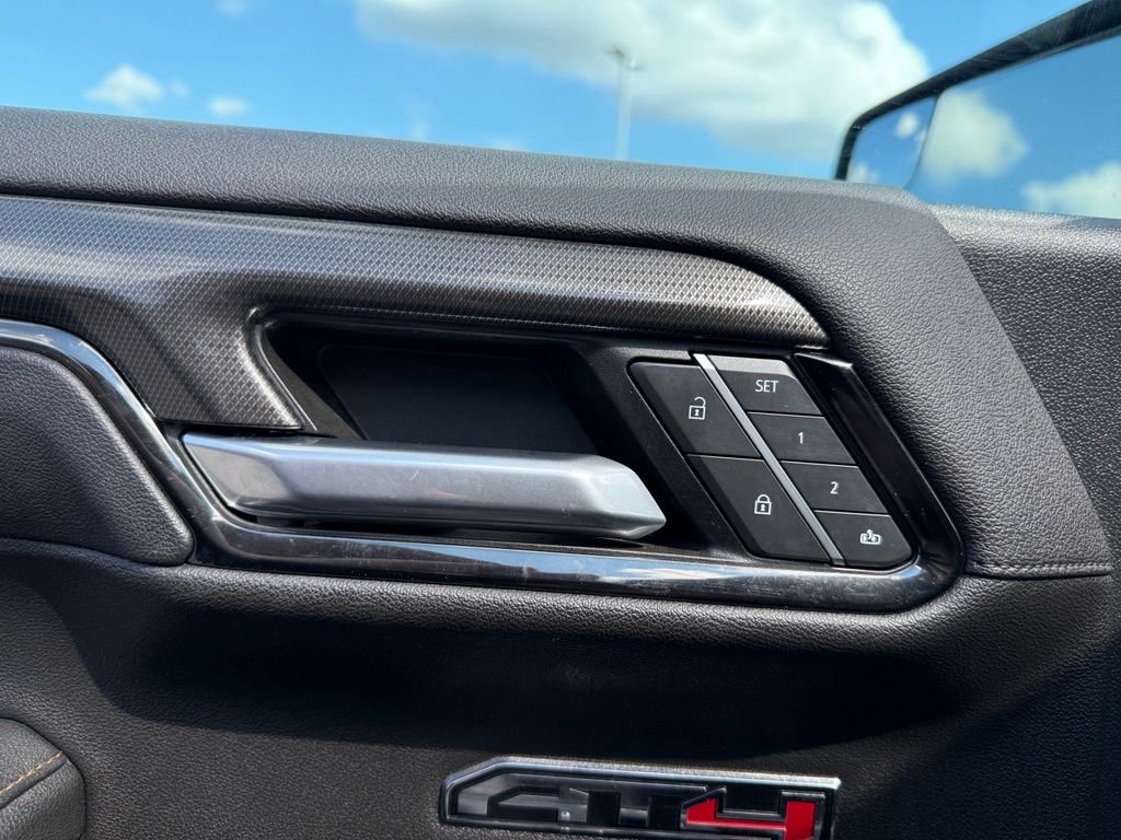 Used 2022 Beige GMC AT4 image 11