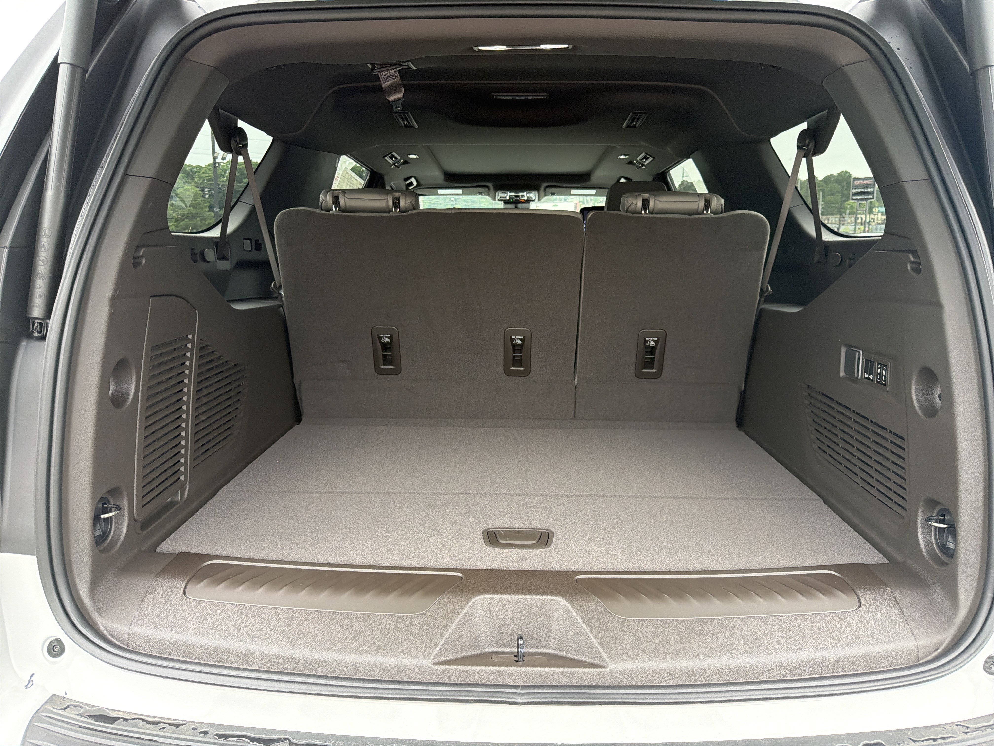2026 GMC Yukon XL Elevation - Photo 18