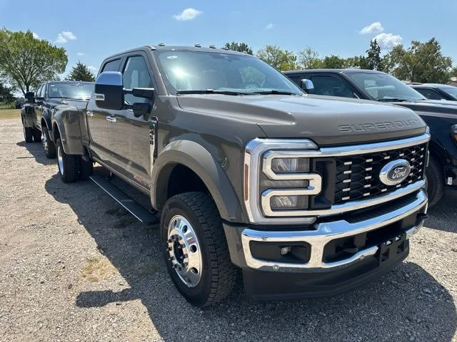 New 2026 Gray Ford King Ranch image 2