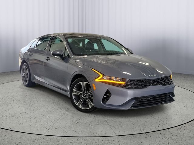 2023 Kia Optima EX FWD's photo