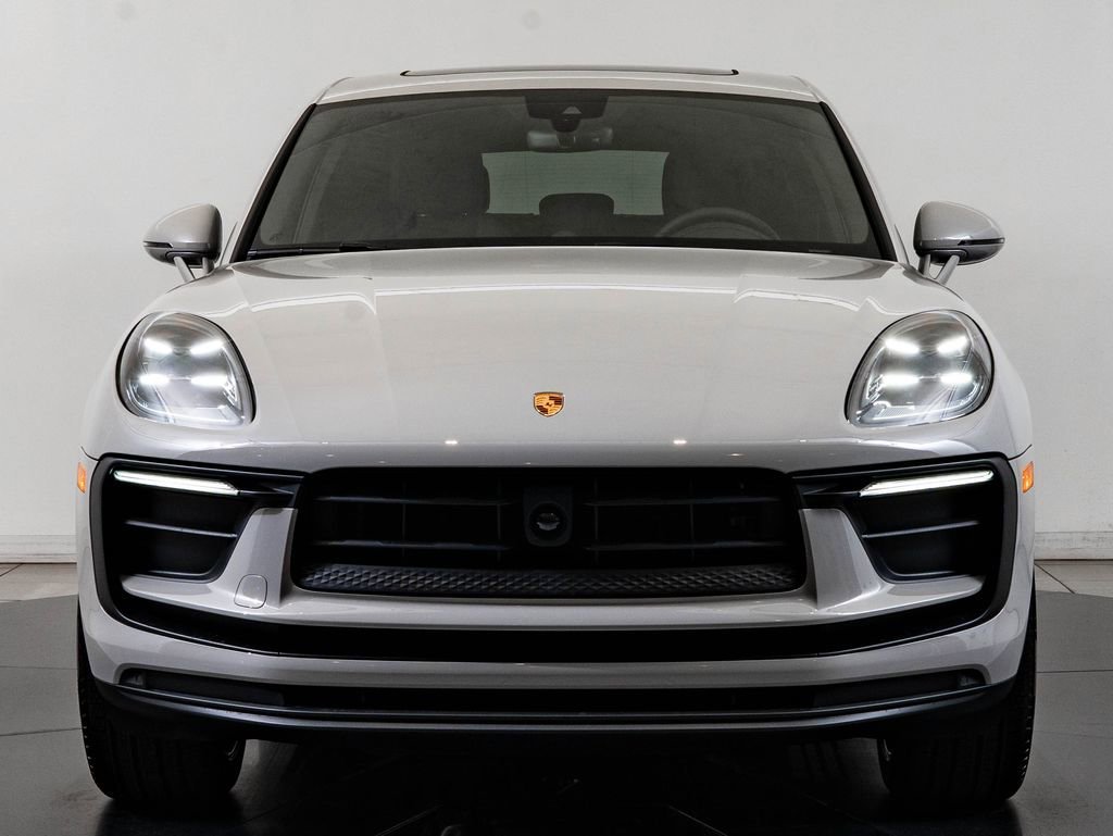 New 2026 Chalk Porsche  image 11