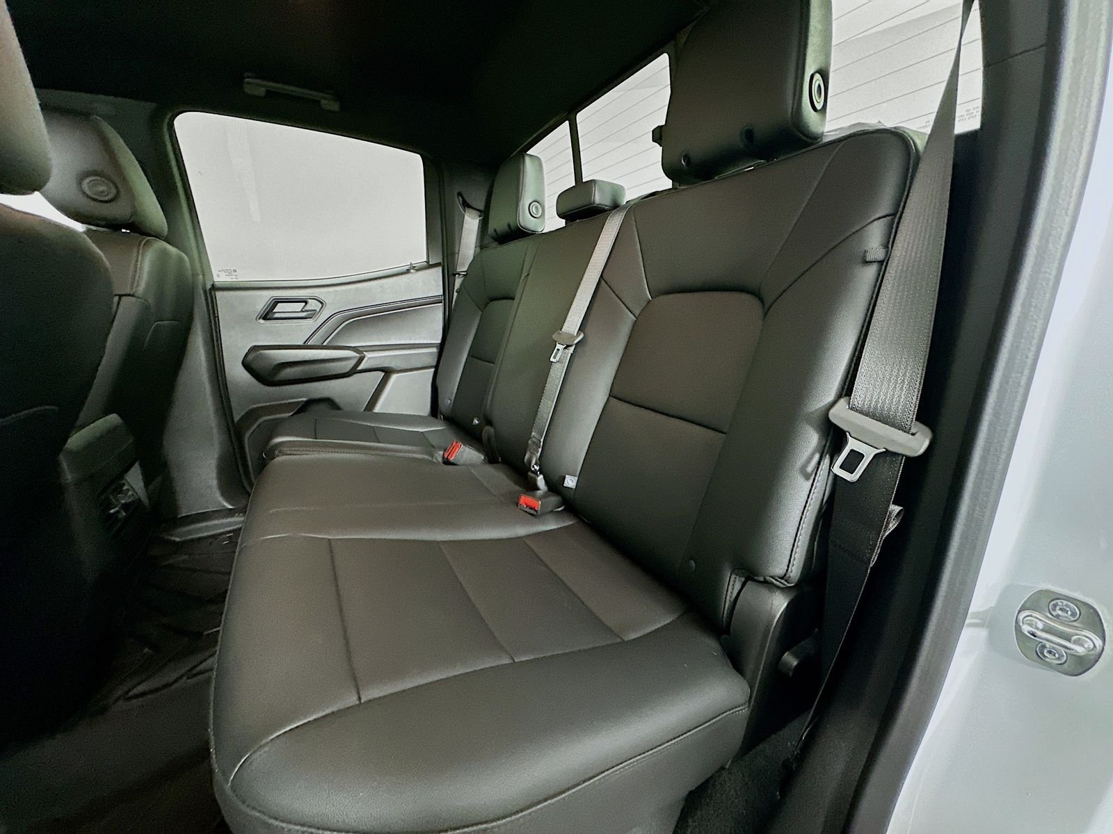 Used 2026 Summit White Chevrolet Trail Boss image 25