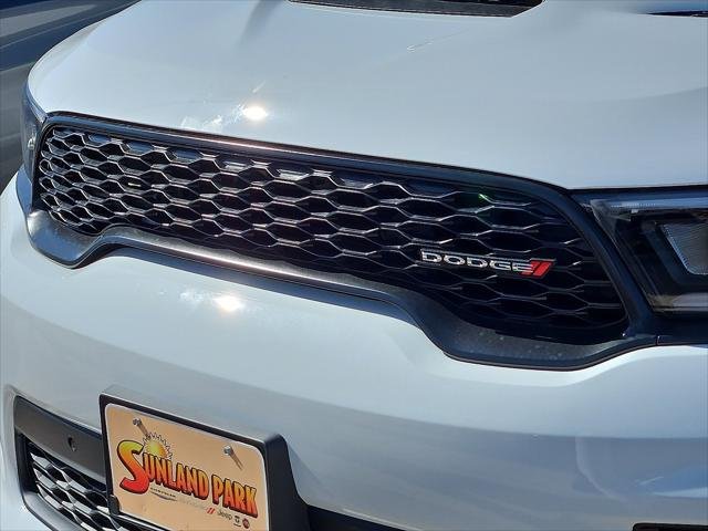 New 2026 White Knuckle Clearcoat Dodge R/T image 2
