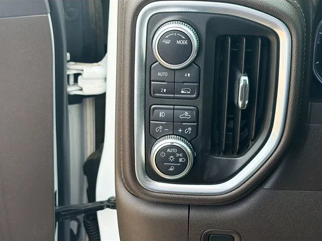 Used 2020 White GMC SLT image 10