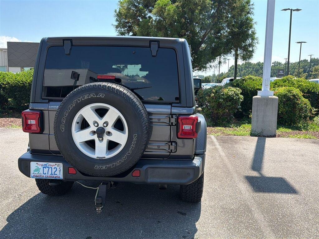 Used 2021 Granite Crystal Metallic Clearcoat Jeep Unlimited Sport S image 14