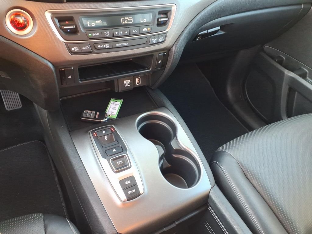 Certified Used 2022 Gray Honda RTL image 8