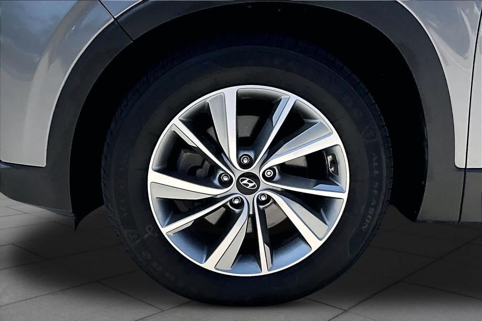 Used 2020 Machine Gray Hyundai Limited image 11