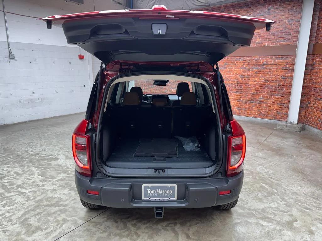 New 2026 Ruby Red Metallic Tinted Clearcoat Ford Outer Banks® image 27