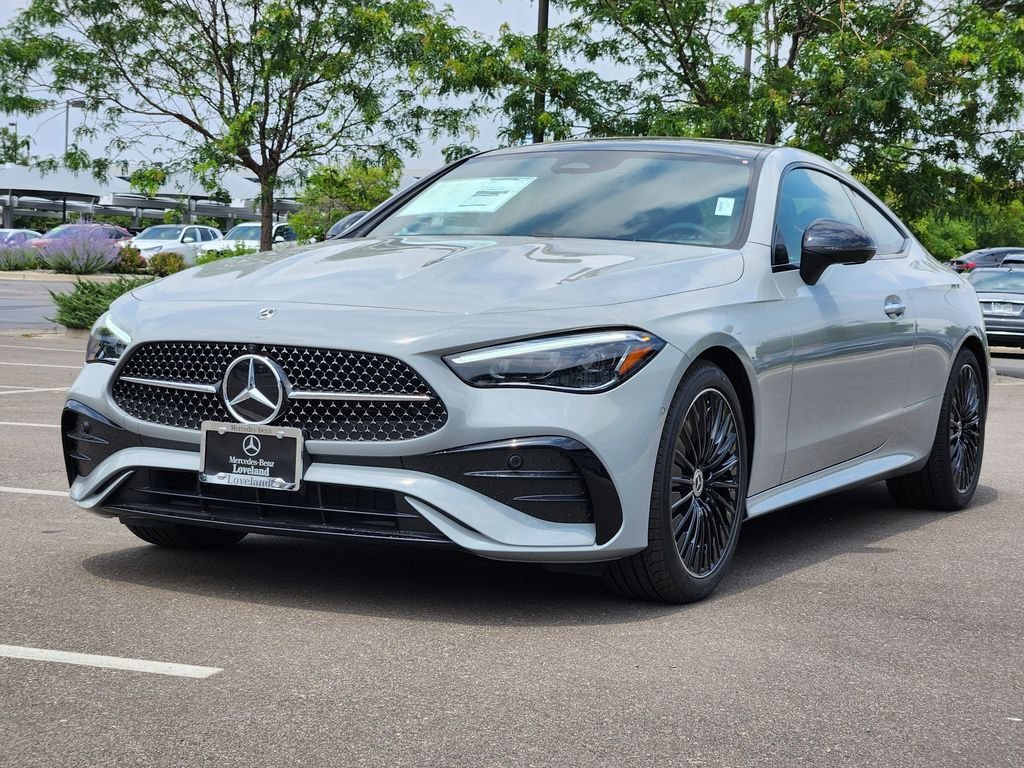 New 2026 MANUFAKTUR Alpine Grey Metallic Mercedes-Benz CLE 300 4MATIC® image 4