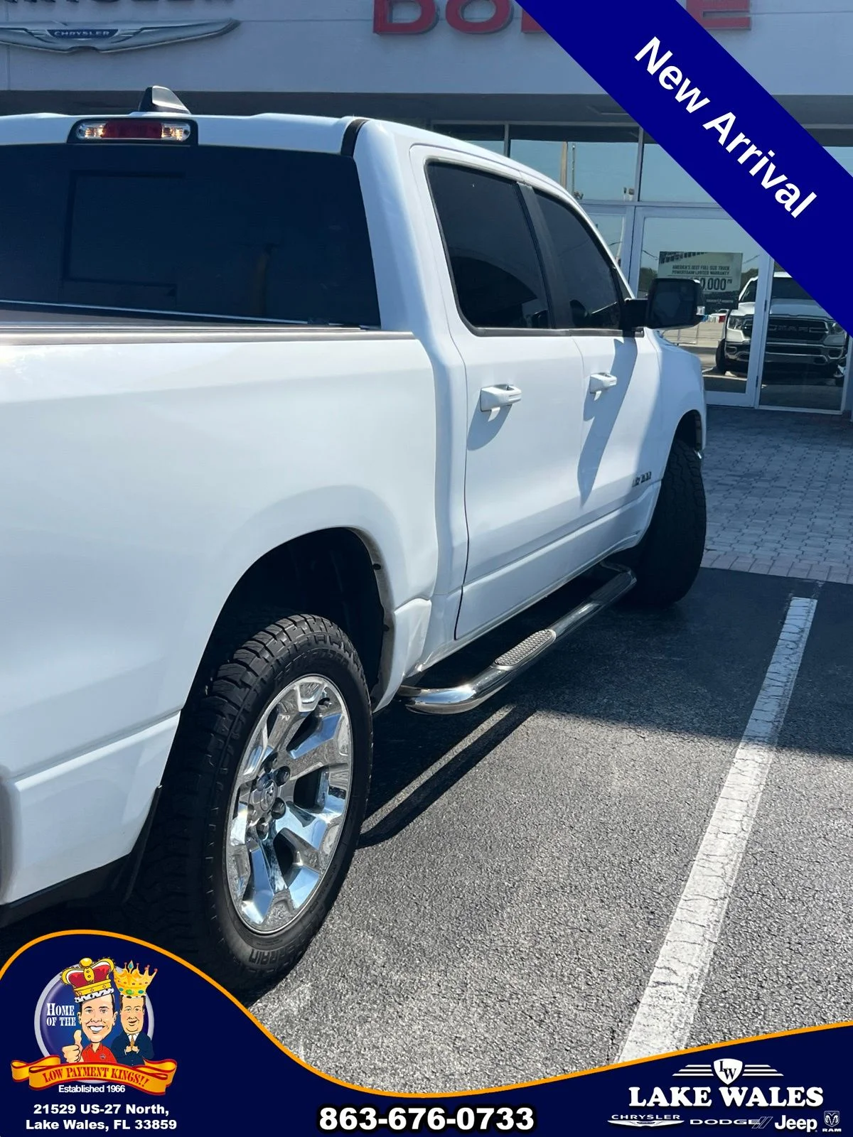 Used 2022 White Ram Big Horn/Lone Star image 5