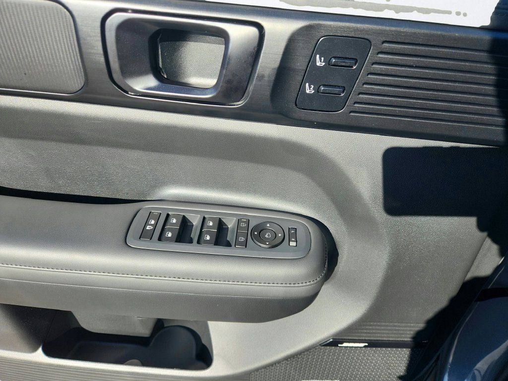 Used 2024 Gray Hyundai Calligraphy image 20