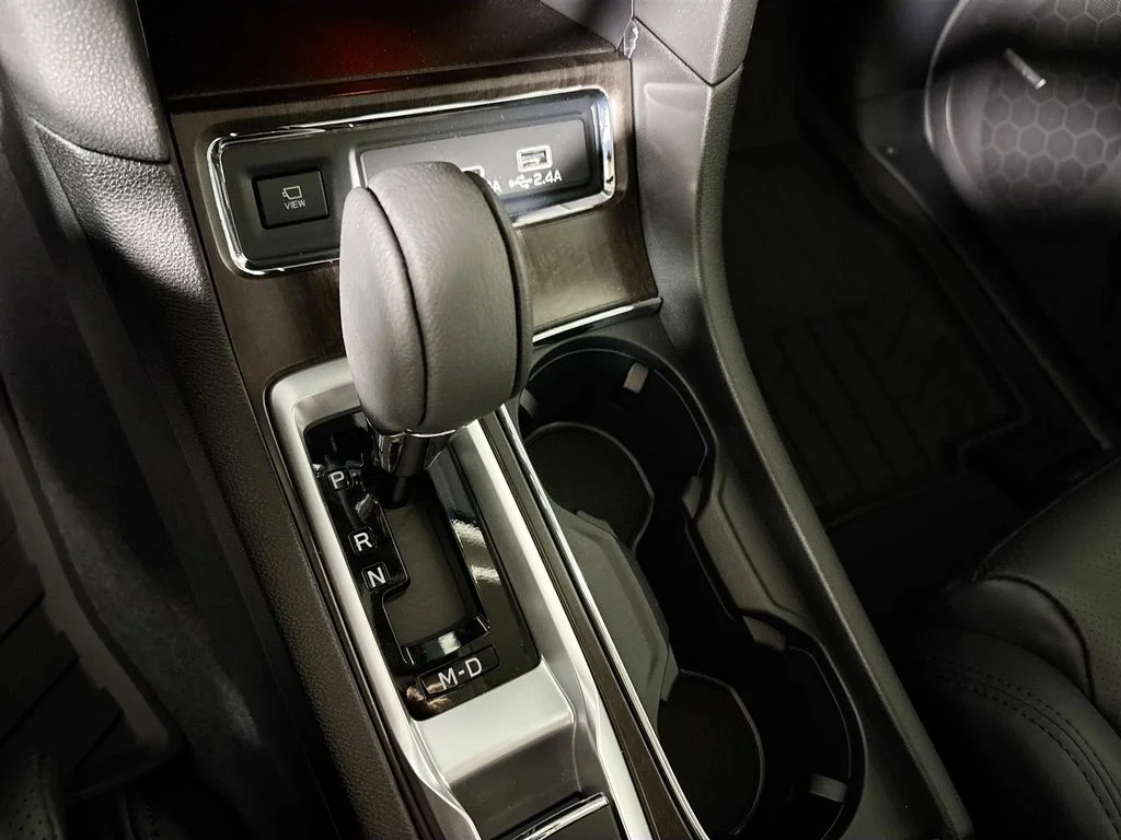 New 2026 CRYSTAL WHITE PEARL Subaru Touring 7-Passenger image 18