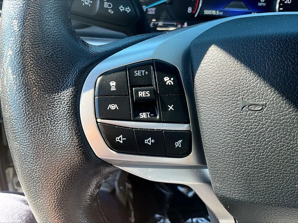 Used 2021 Silver Ford XLT image 18