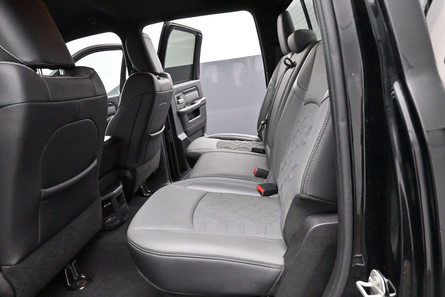Used 2020 Diamond Black Crystal Pearlcoat Ram Power Wagon image 29