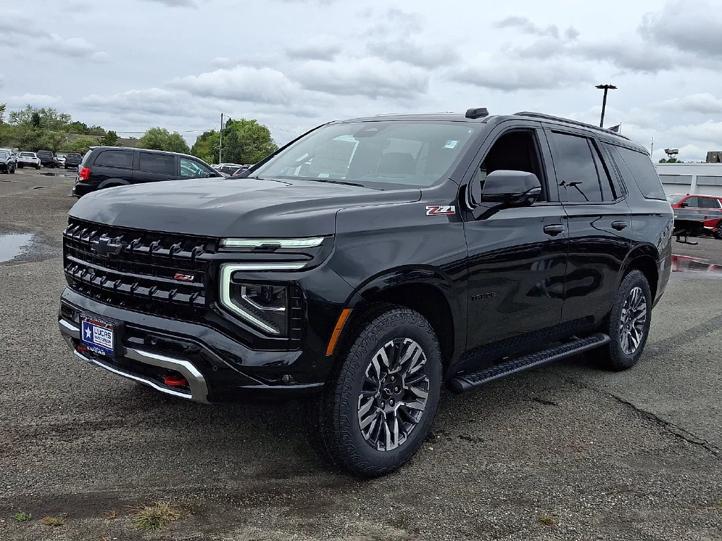 New 2026 Black Chevrolet Z71 image 4