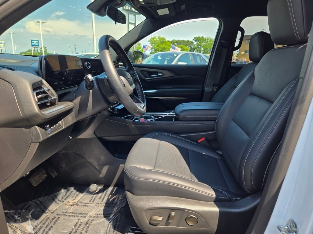 2026 Chevrolet Traverse LT - Photo 20