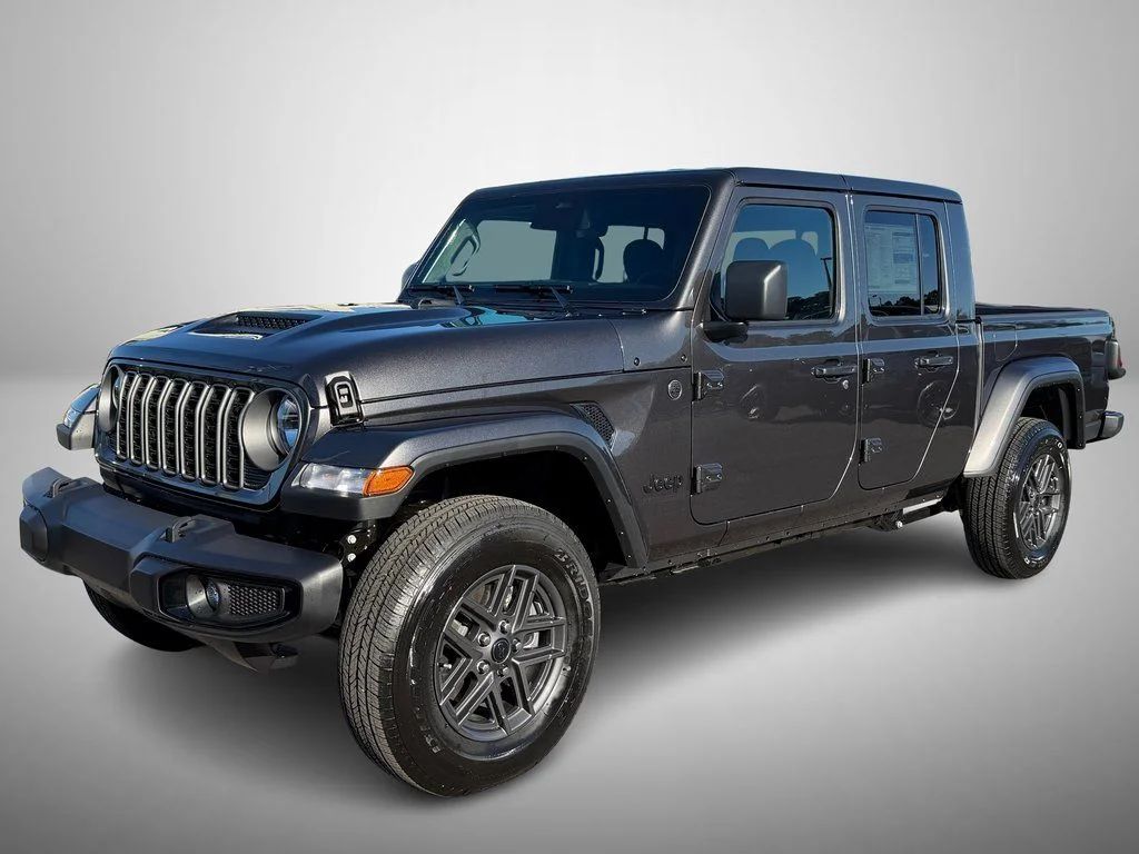 New 2026 Granite Crystal Metallic Clear-Coat Exterior Paint Jeep Sport S image 2