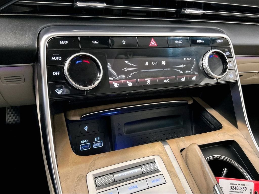 Used 2023 White Genesis 2.5T image 26