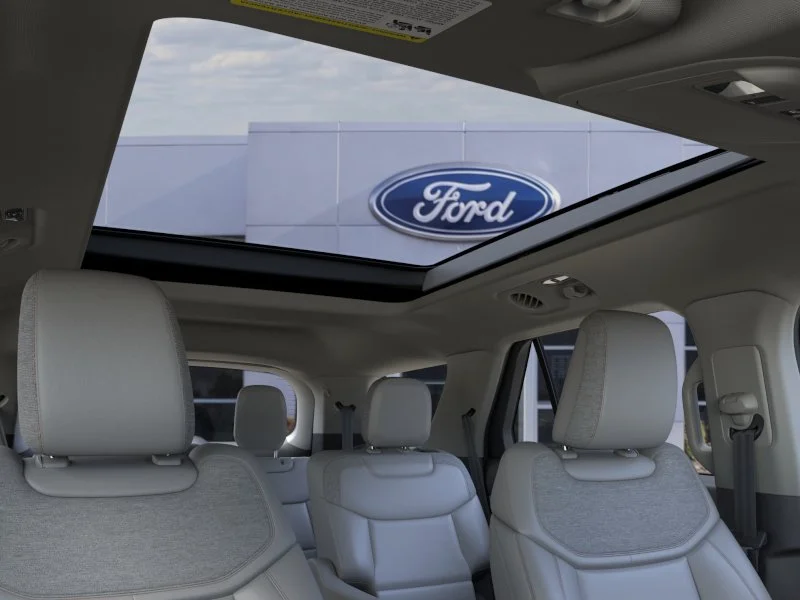 New 2026 Agate Black Metallic Ford Active image 22
