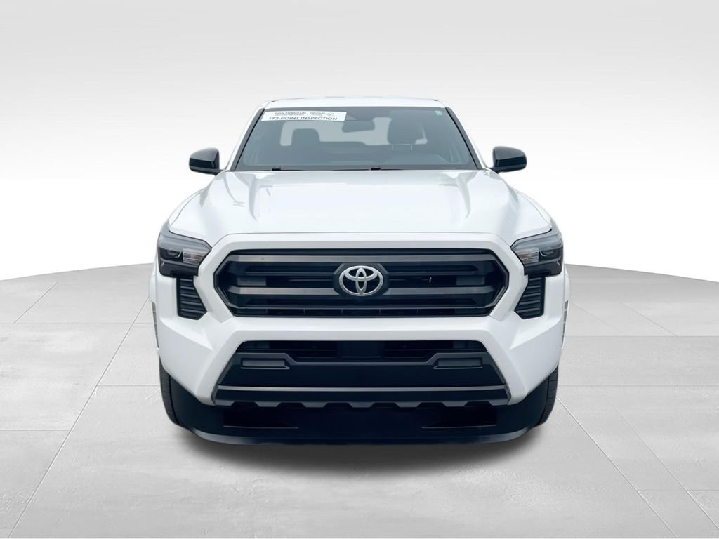 Used 2024 White Toyota SR image 3