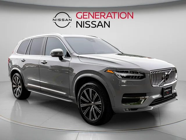 2024 Volvo XC90 B6 Plus 6-Seater Bright theme 4WD's photo