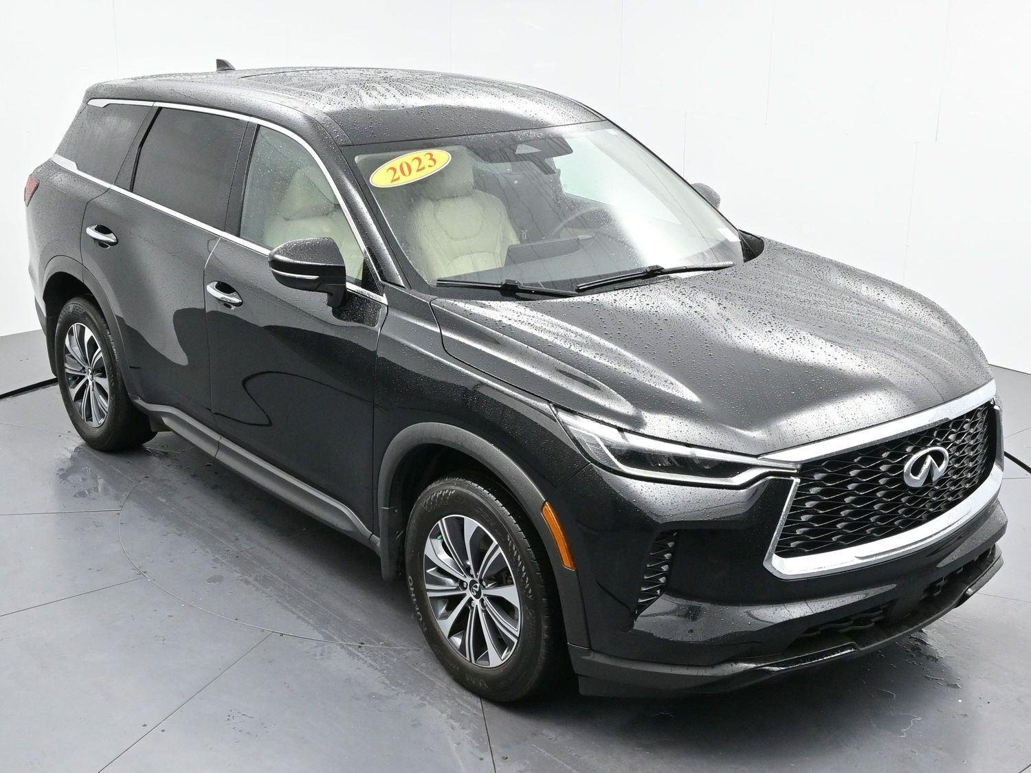 Used 2023 Mineral Black INFINITI PURE image 43