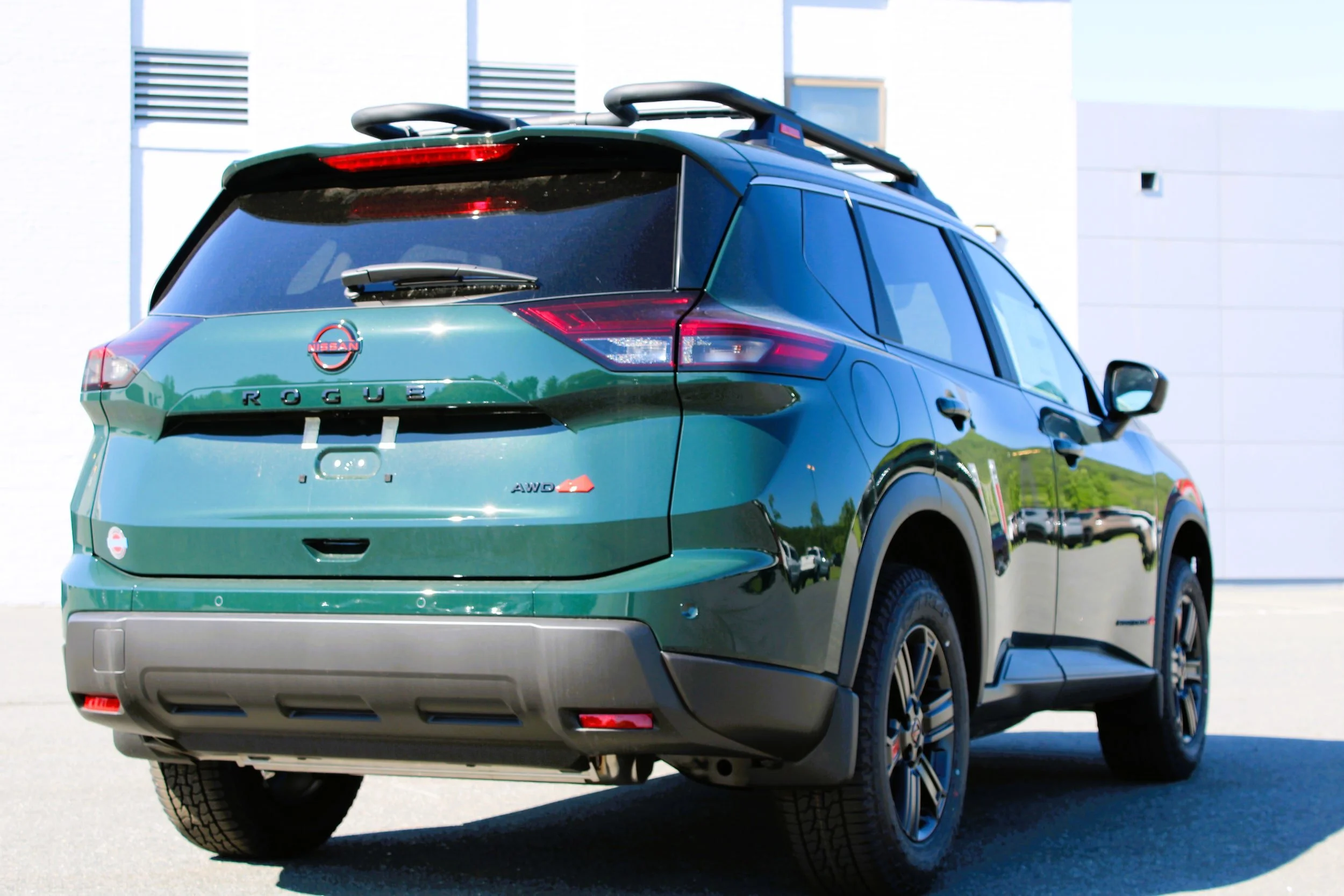 New 2026 Obsidian Green Pearl Nissan Rock Creek® image 8