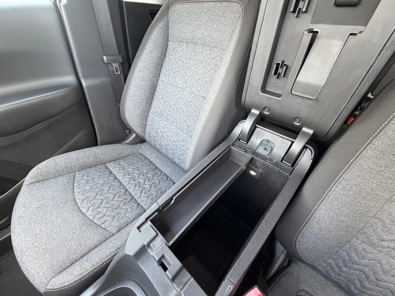 Used 2024 Sterling Gray Metallic Chevrolet LT image 14