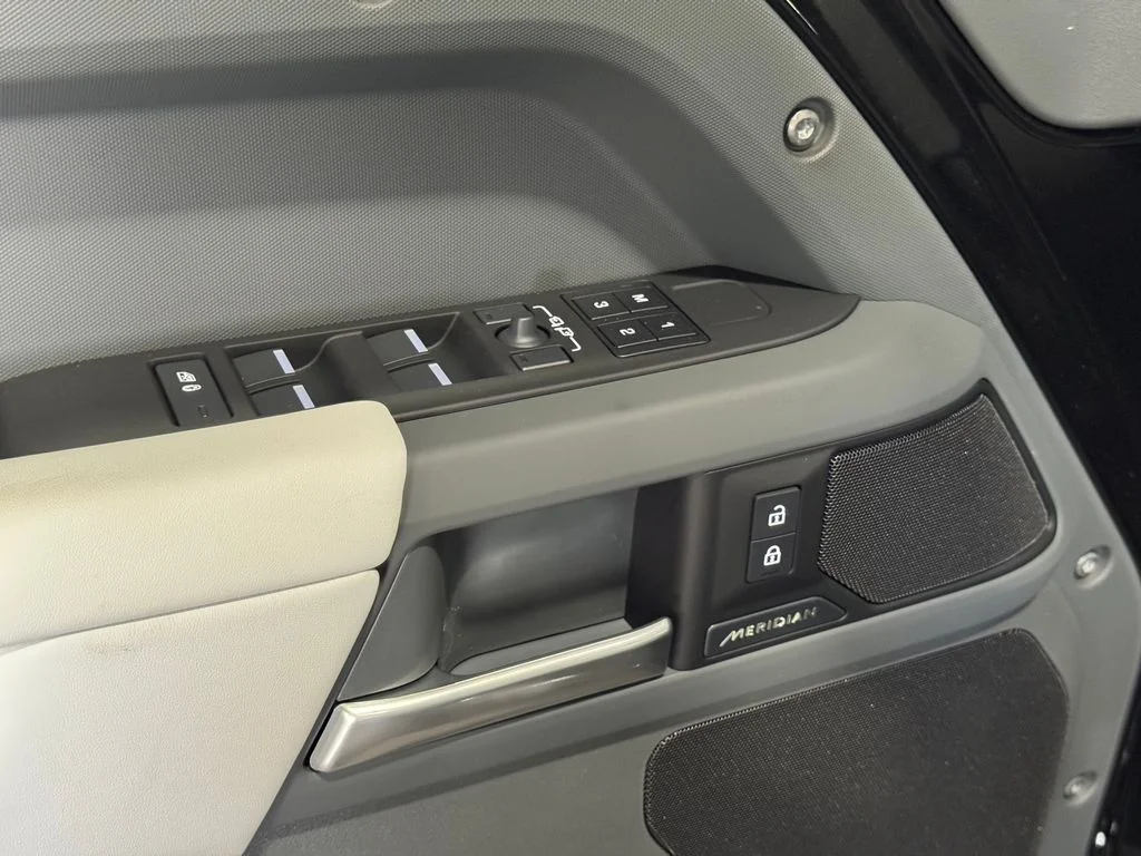 New 2026 Black Land Rover S image 11
