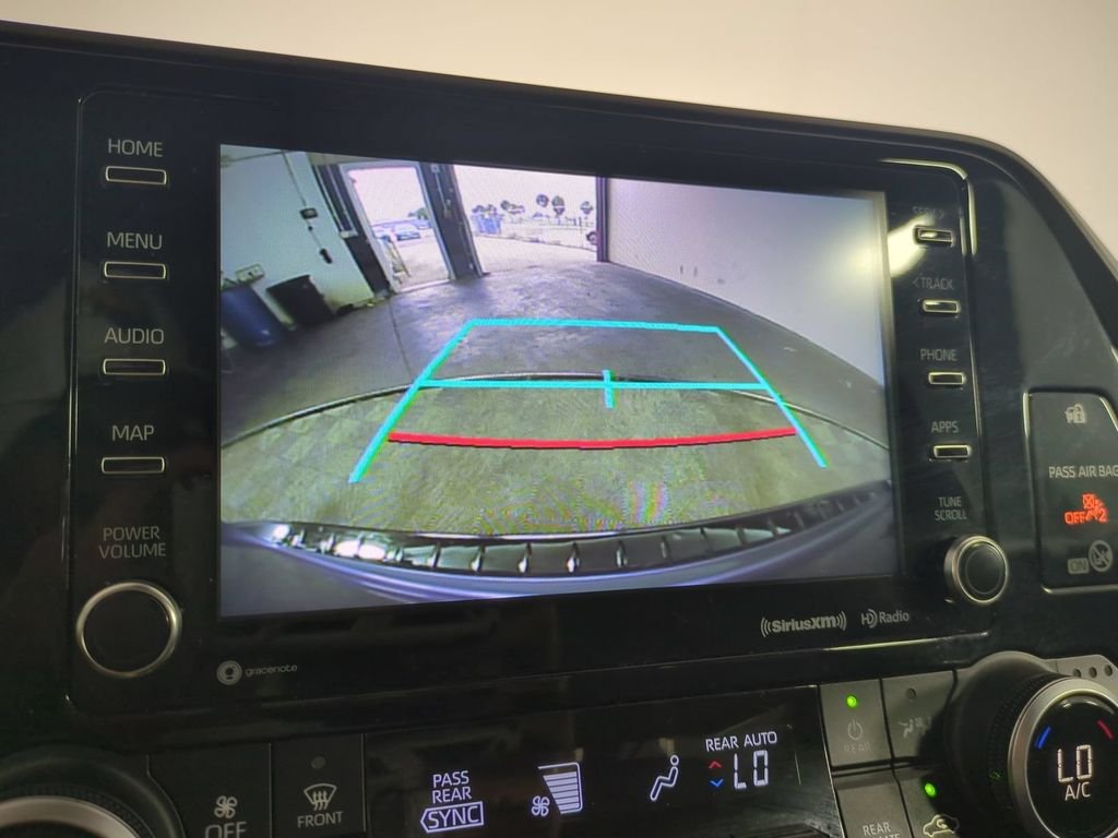 2021 Toyota Highlander XLE - Photo 27