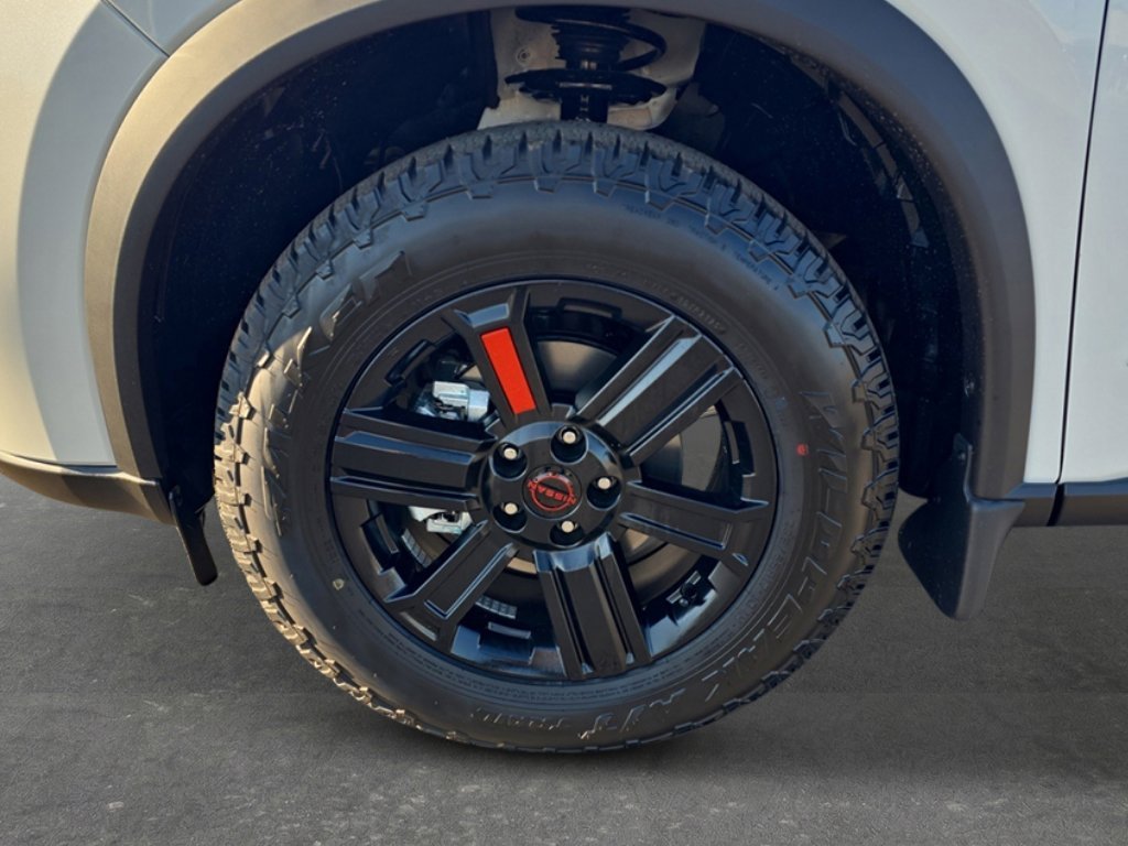 New 2026 Everest White Pearl Tricoat Nissan Rock Creek image 9