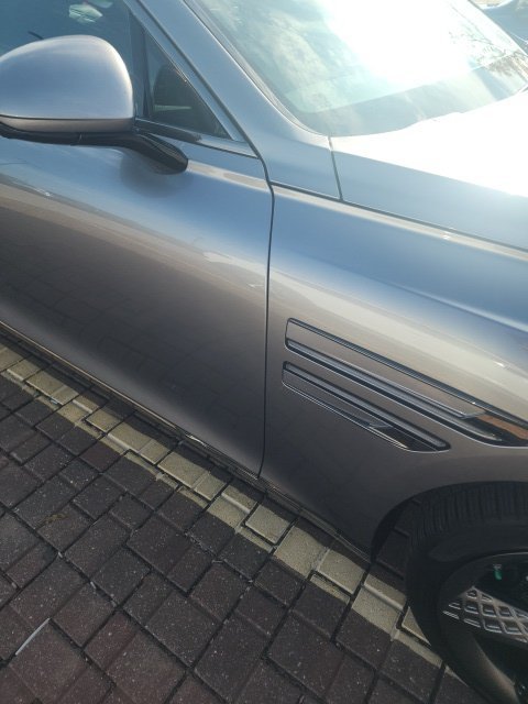 Used 2025 Silver Genesis 3.5T image 9