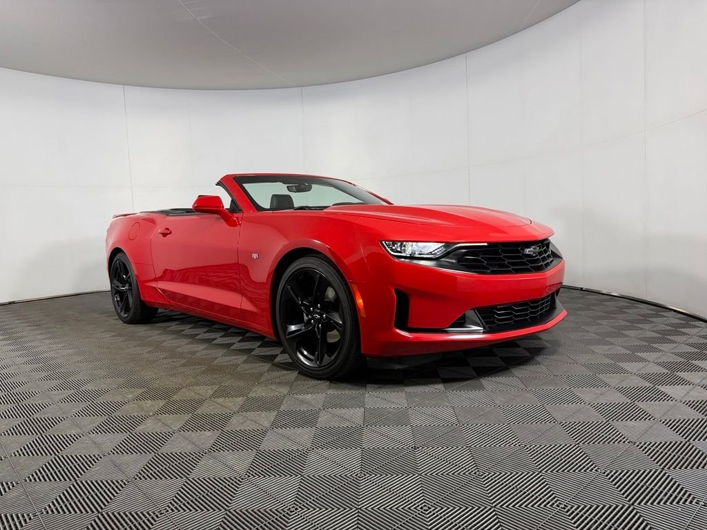 Certified Used 2024 Red Chevrolet 3LT image 7