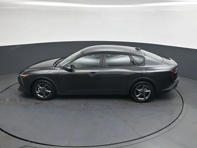 2025 Kia K4 LXS - Photo 30