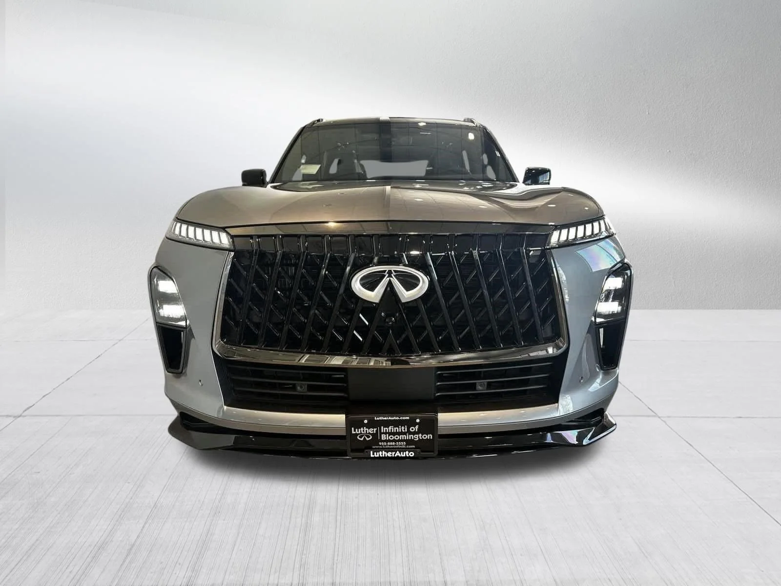 New 2027 2T DYNAMIC META INFINITI Sport 4WD image 4