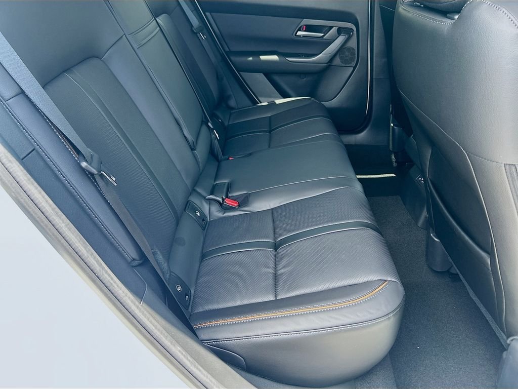 New 2026 Wind Chill Pearl Mazda 2.5 S Premium AWD image 29